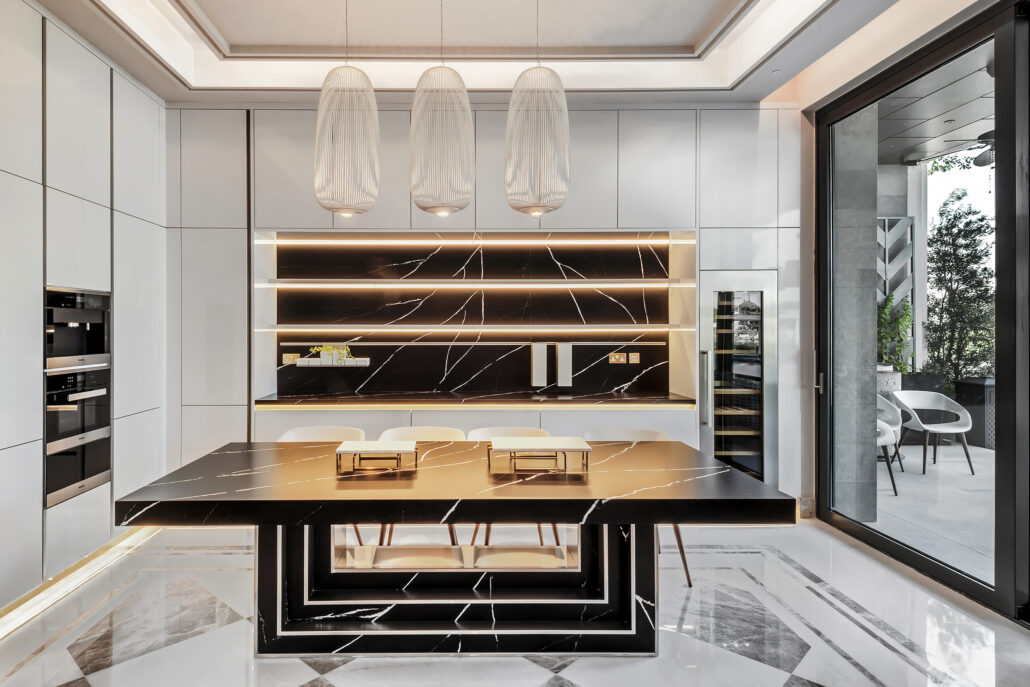 The Unique Advantages of Bespoke Luxury Kitchens